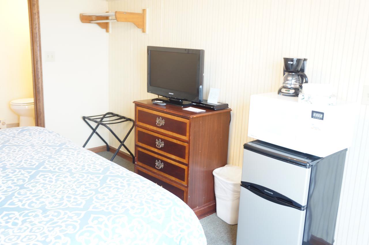 Kentville On The Ocean Motel Hampton Room photo